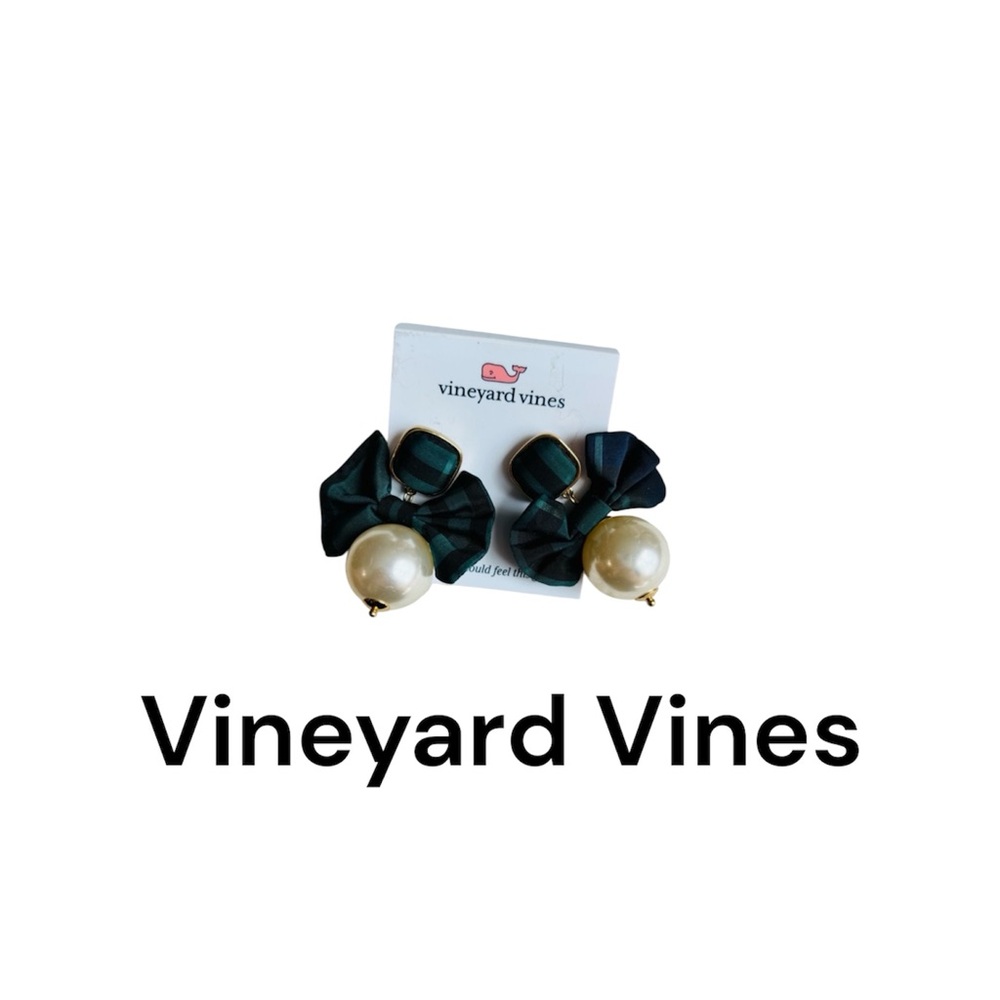 NWT Vineyard Vines Black and Green Plaid Bow Pearl Earrings